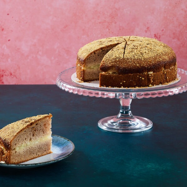 Salted Caramel and Apple Cake